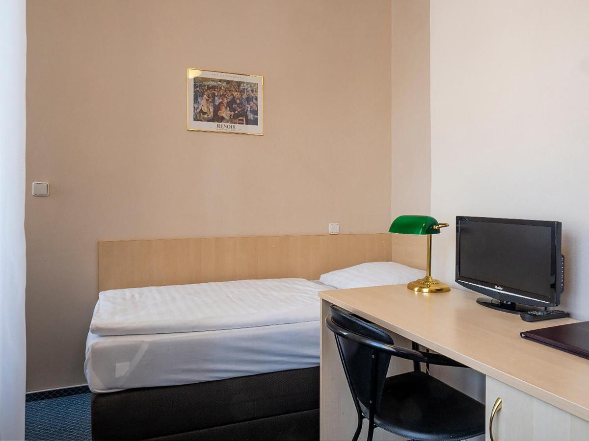 Hotel Olympia Ceska Lipa Luaran gambar
