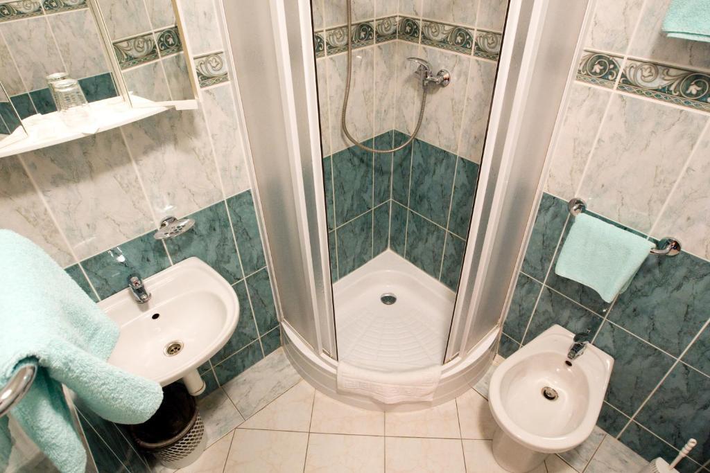 Hotel Olympia Ceska Lipa Bilik gambar