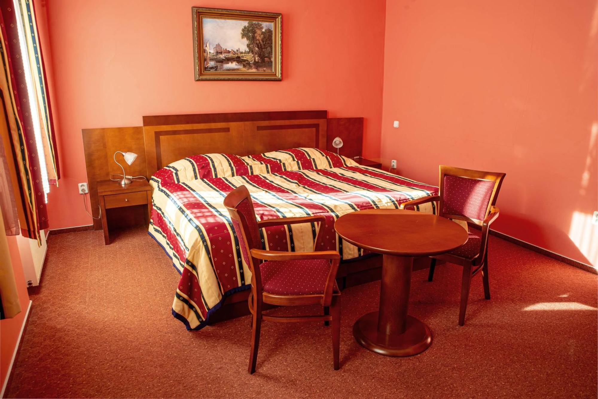Hotel Olympia Ceska Lipa Luaran gambar