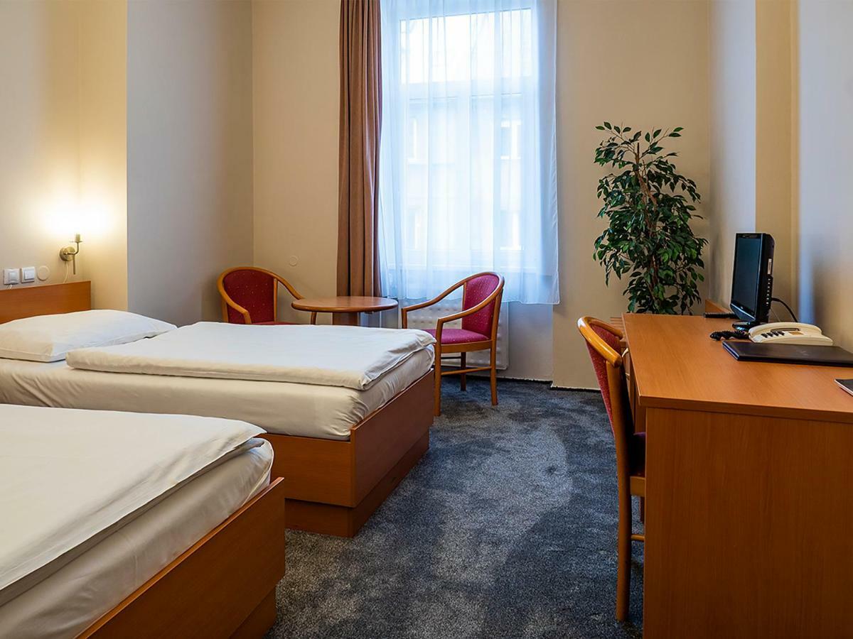 Hotel Olympia Ceska Lipa Luaran gambar