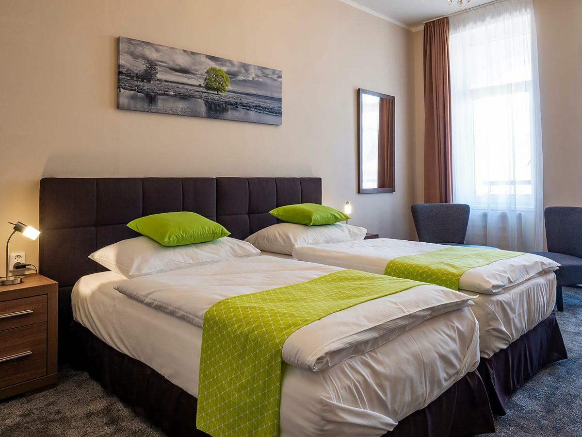 Hotel Olympia Ceska Lipa Luaran gambar